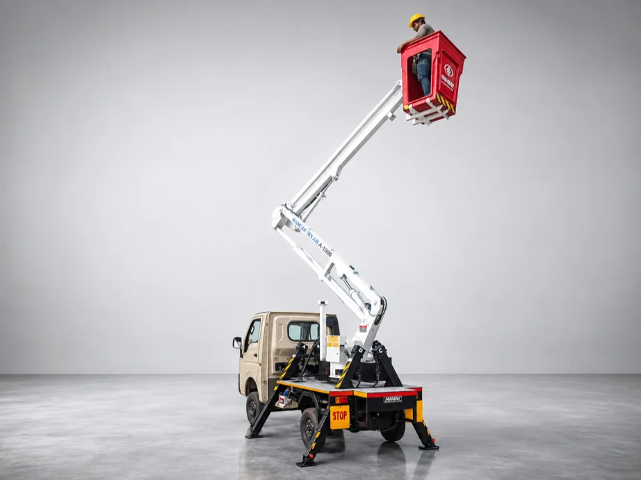 Articulating Boom Lift - 10M
