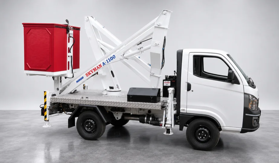 Articulating Boom Lift - 11M